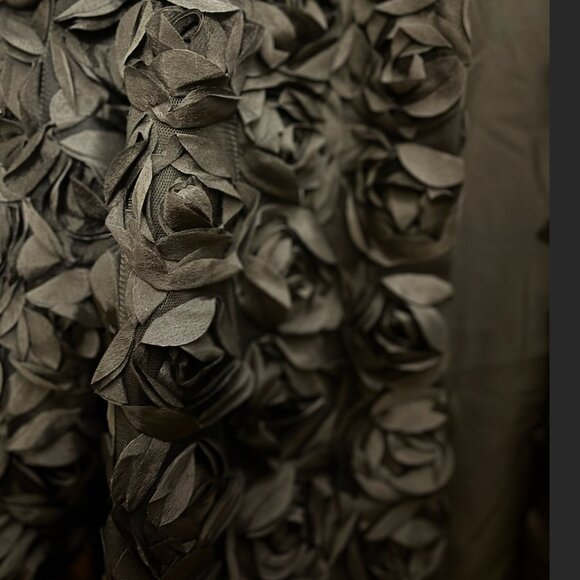 Frank Lyman- Black Floral Jacket - Picture 3 of 3